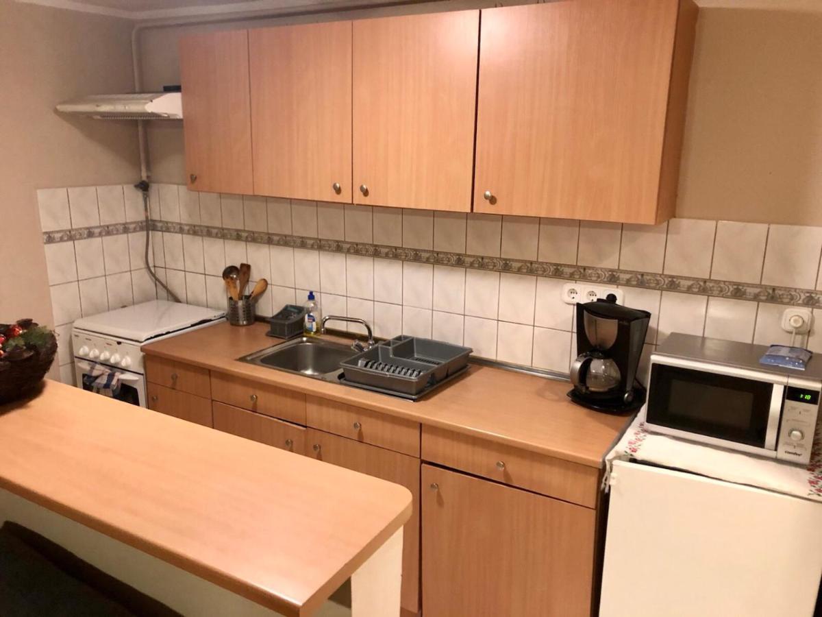 Tulipan Apartman Eger Eksteriør bilde