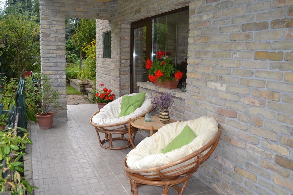 Tulipan Apartman Eger Rom bilde